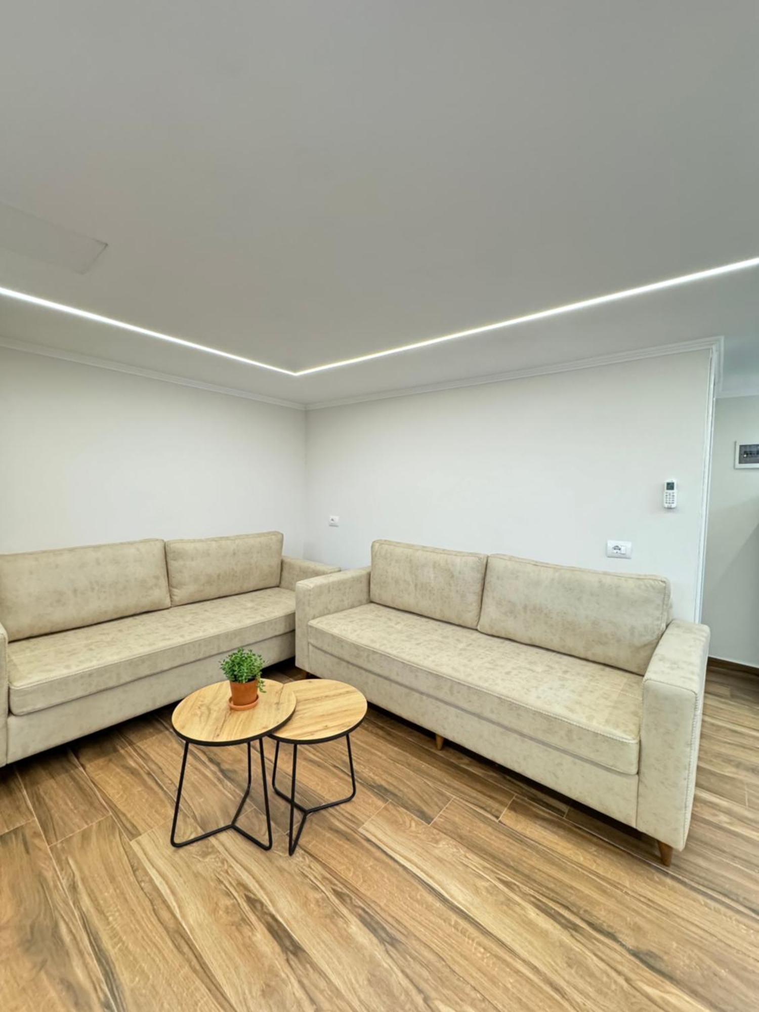 Flors Apartments Durres Exterior photo